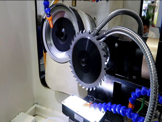 Saw Blade CNC Grinding Machine 360 Degree Division For Blade Tools